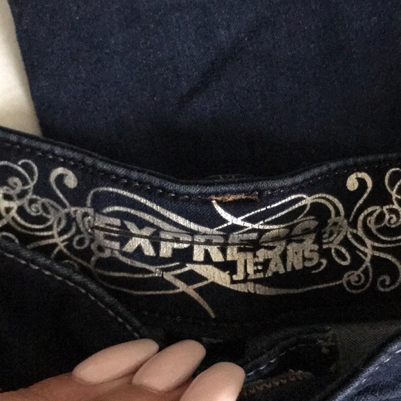 Express Jeans - Picture 2 of 3